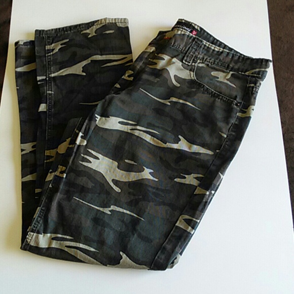 Victorious Premium Jeans Other - Victorious Premium Camo Mens Pants